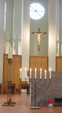 Menora zum Gedenken an den Anschlag auf die Synagoge in Halle, Oktober 2019